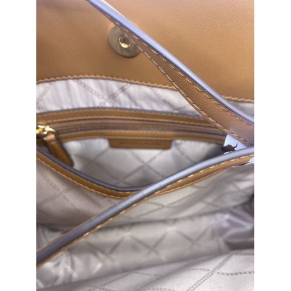 Michael Kors Newbury Medium Chain Vanilla Acorn Pebbled Leather Shoulder… - Picture 3 of 11